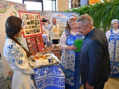 Минниханов показал фото с фестиваля родословной в Казани